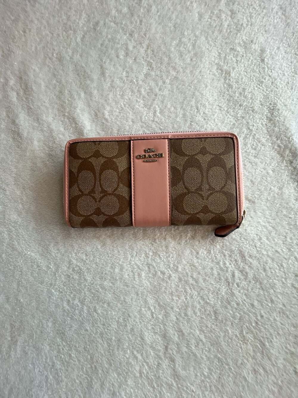 Coach Signature Canvas Zip Wallet Pink Brown